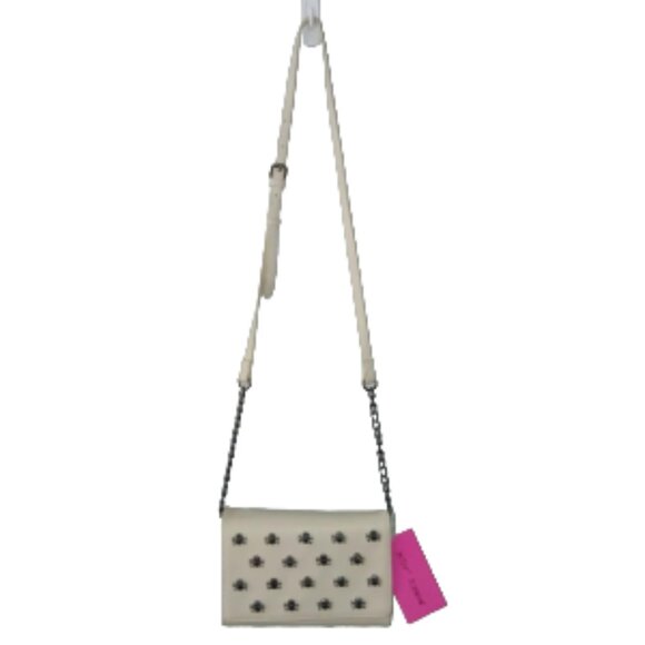 Betsey Johnson small bag with skull studs NWT - Picture 6 of 9